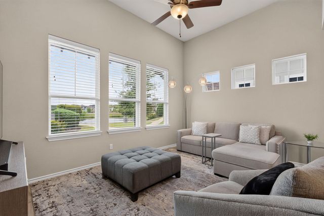 105 Harborside DR 101, San Marcos, TX 78666