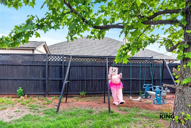 2612 NW 160th Street, Edmond, OK 73013