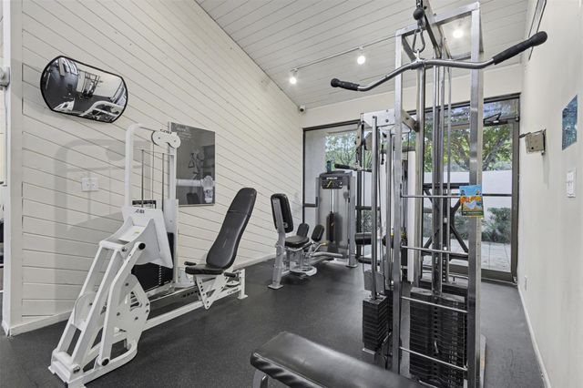 2307 S Cypress Bend Dr 106, Pompano Beach, FL 33069