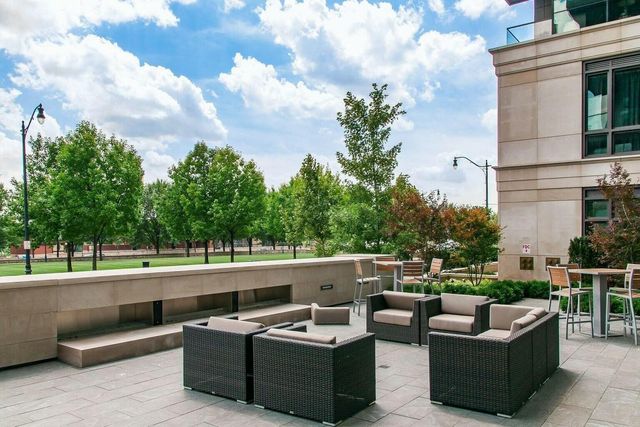 250 W Spring Street, 713, Columbus, OH 43215