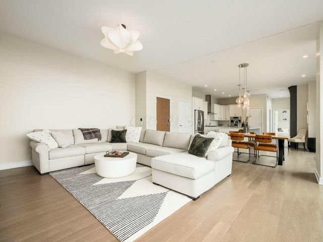 250 W Spring Street, 713, Columbus, OH 43215