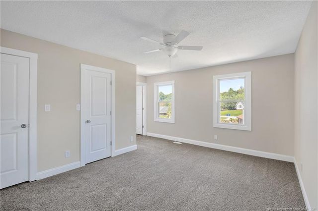 6102 Lakeway Drive, Fayetteville, NC 28306