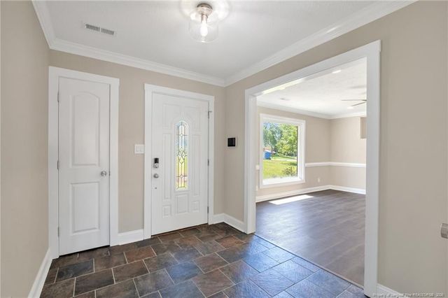 6102 Lakeway Drive, Fayetteville, NC 28306