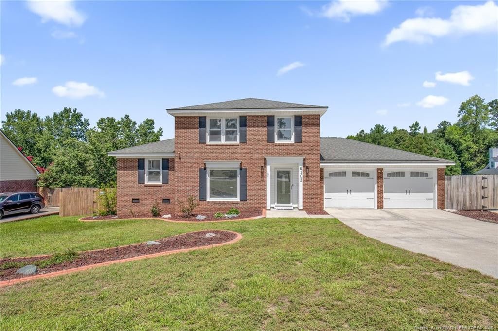 6102 Lakeway Drive, Fayetteville, NC 28306