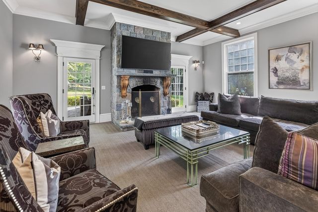 226 Cochituate Rd, Wayland, MA 01778