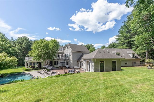 226 Cochituate Rd, Wayland, MA 01778
