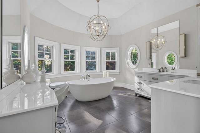 226 Cochituate Rd, Wayland, MA 01778