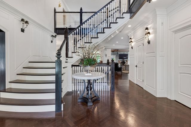 226 Cochituate Rd, Wayland, MA 01778