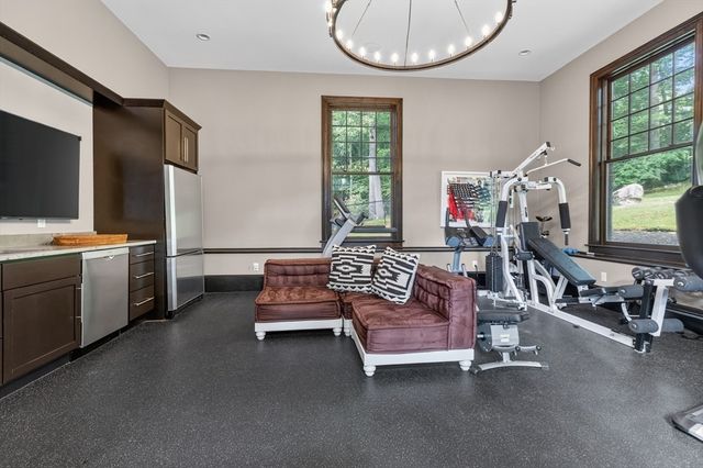 226 Cochituate Rd, Wayland, MA 01778