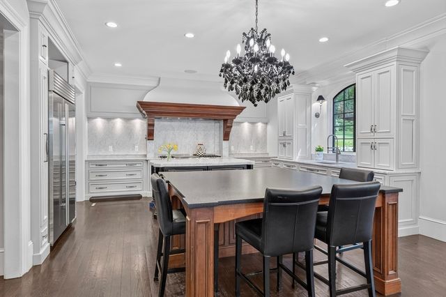 226 Cochituate Rd, Wayland, MA 01778