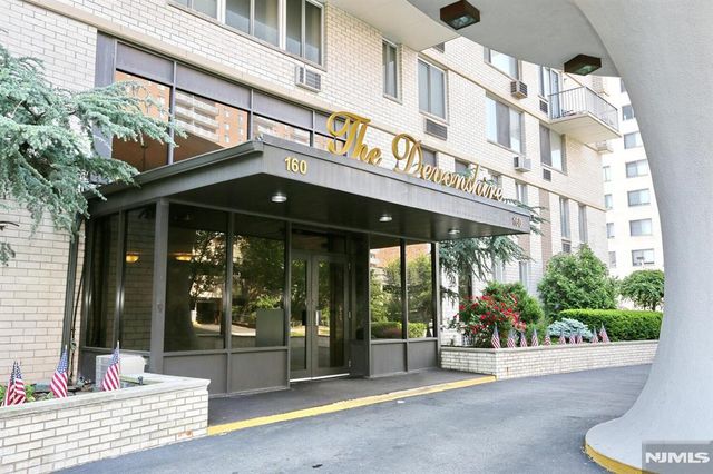 160 Overlook Avenue 2D, Hackensack, NJ 07601