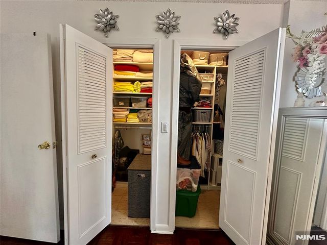 160 Overlook Avenue 2D, Hackensack, NJ 07601