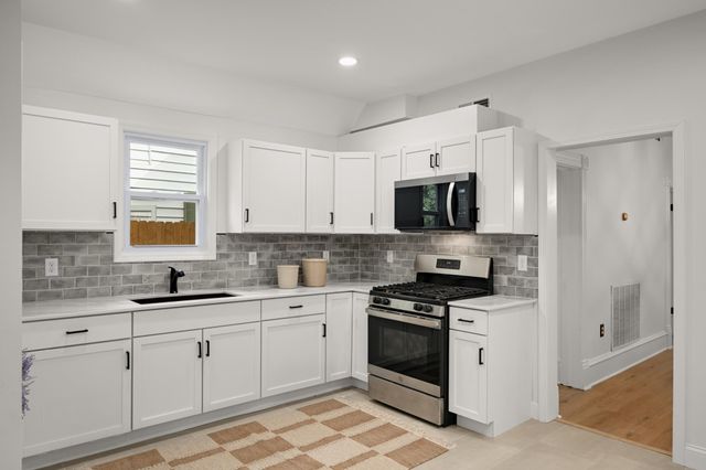 1007 19th Avenue NE, Minneapolis, MN 55418