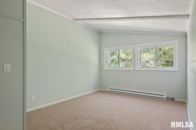 17279 RIVER VIEW Road, Petersburg, IL 62675