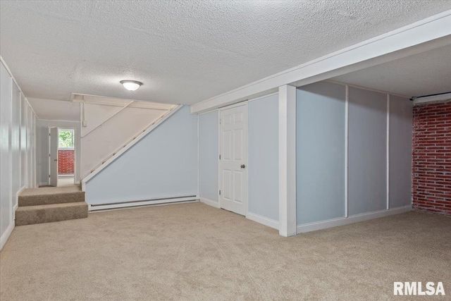 17279 RIVER VIEW Road, Petersburg, IL 62675