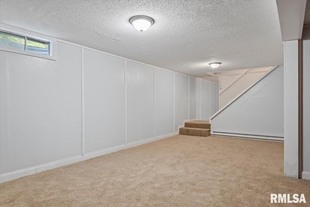 17279 RIVER VIEW Road, Petersburg, IL 62675