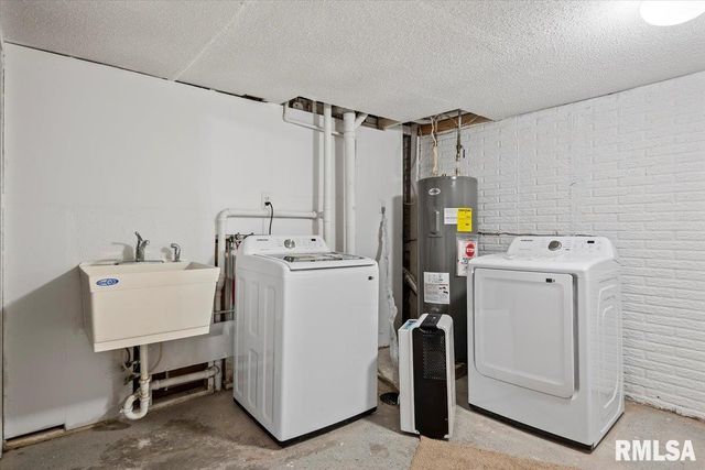 17279 RIVER VIEW Road, Petersburg, IL 62675