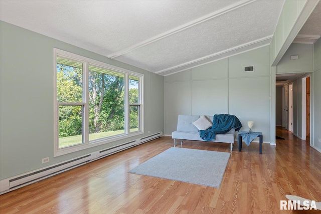 17279 RIVER VIEW Road, Petersburg, IL 62675