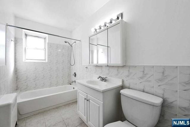 2320 Linwood Avenue 4G, Fort Lee, NJ 07024