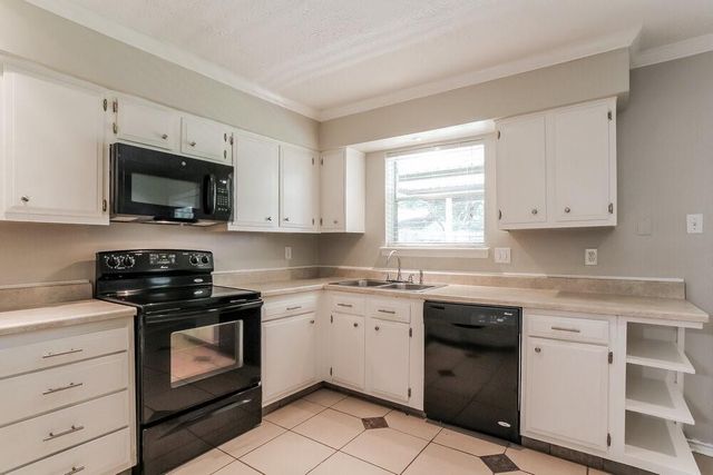 4306 Hickorygate Drive, Spring, TX 77373