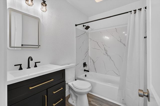 2800 Del Paso Blvd, Sacramento, CA 95815
