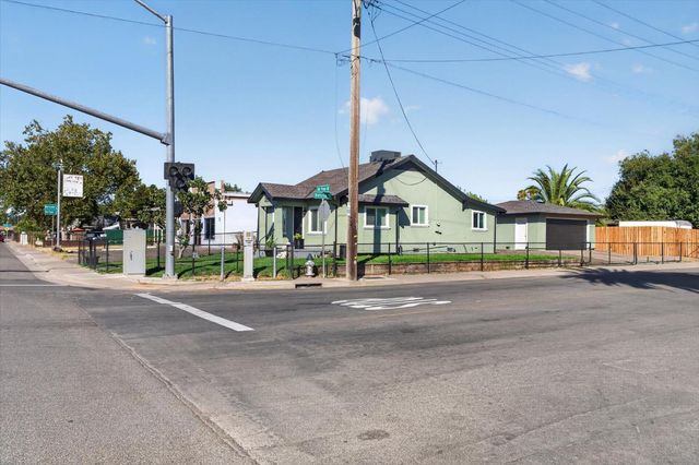 2800 Del Paso Blvd, Sacramento, CA 95815