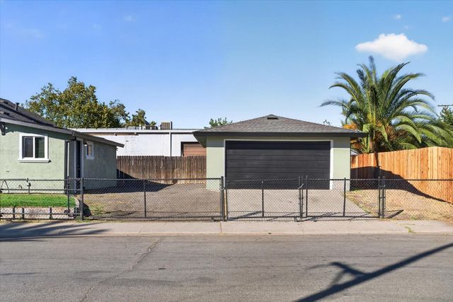 2800 Del Paso Blvd, Sacramento, CA 95815