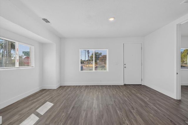 2800 Del Paso Blvd, Sacramento, CA 95815