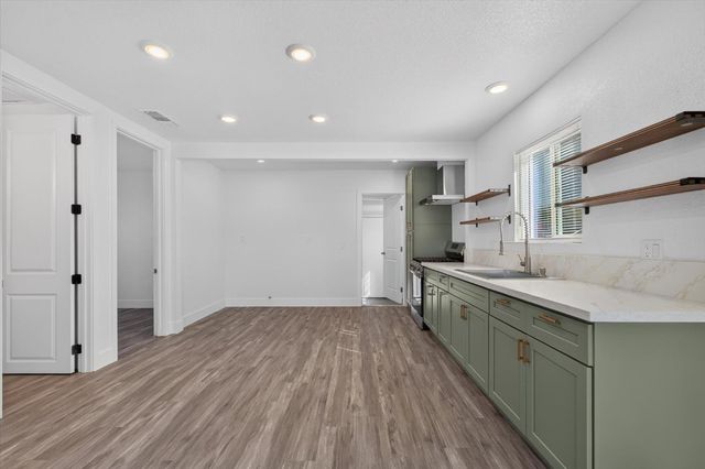 2800 Del Paso Blvd, Sacramento, CA 95815