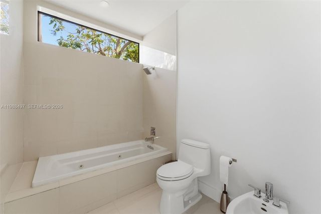 3407 Day Ave 3407, Miami, FL 33133