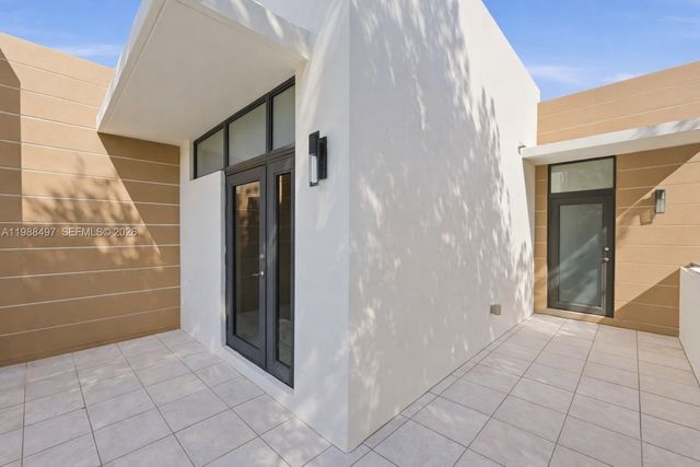 3407 Day Ave 3407, Miami, FL 33133