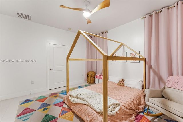 3407 Day Ave 3407, Miami, FL 33133