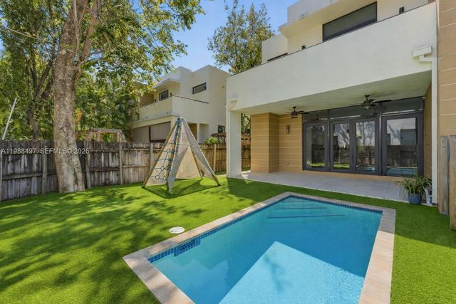 3407 Day Ave 3407, Miami, FL 33133