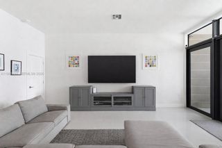 3407 Day Ave 3407, Miami, FL 33133