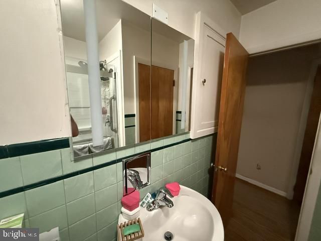 405 2ND ST, Hainesport, NJ 08036