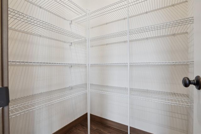 1416 Partridge Lane, Waterloo, IA 50701