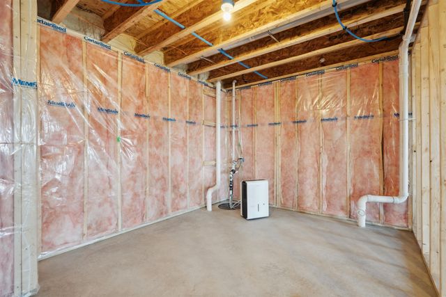 1416 Partridge Lane, Waterloo, IA 50701