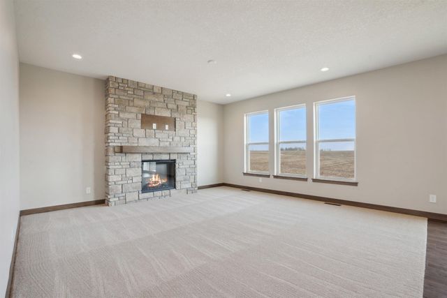 1416 Partridge Lane, Waterloo, IA 50701