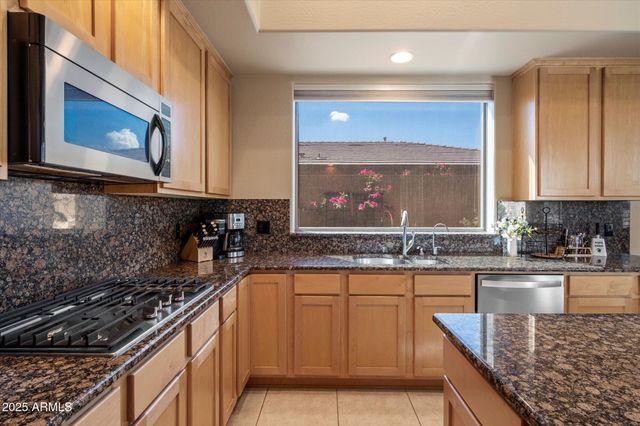 11572 E RUNNING DEER Trail, Scottsdale, AZ 85262