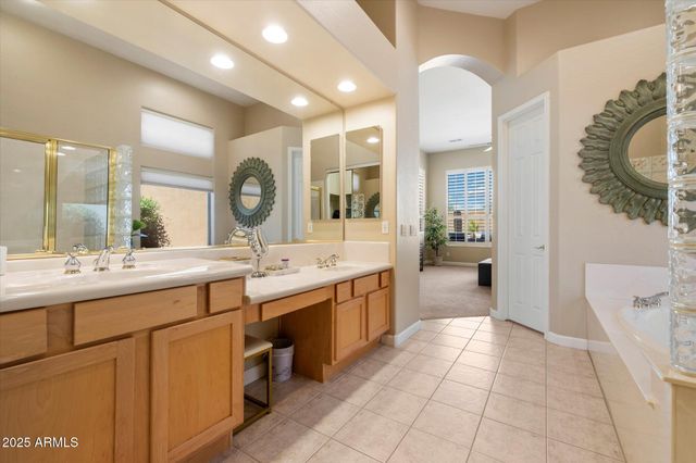 11572 E RUNNING DEER Trail, Scottsdale, AZ 85262
