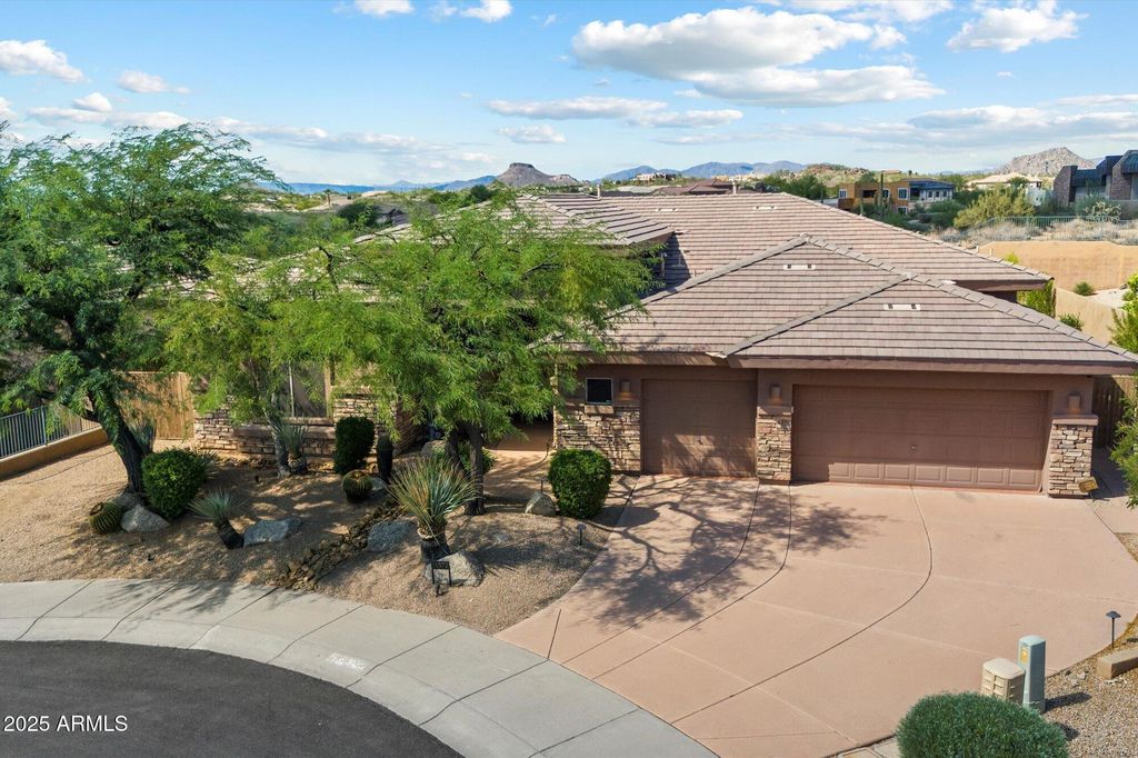 11572 E RUNNING DEER Trail, Scottsdale, AZ 85262 — photo 2