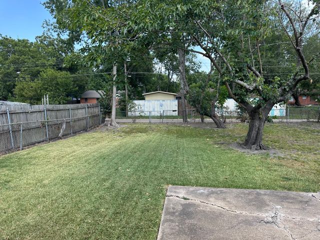 3018 Gardenia Drive, Garland, TX 75041