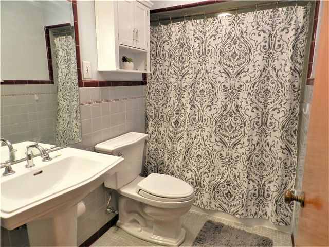 635 Green Street, Southwest Greensburg Boro, PA 15601