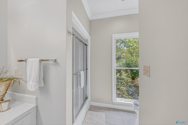 10001 SE Covington Drive, Huntsville, AL 35803