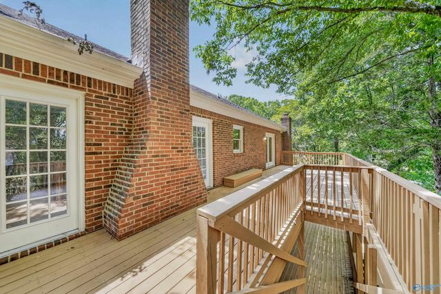 10001 SE Covington Drive, Huntsville, AL 35803