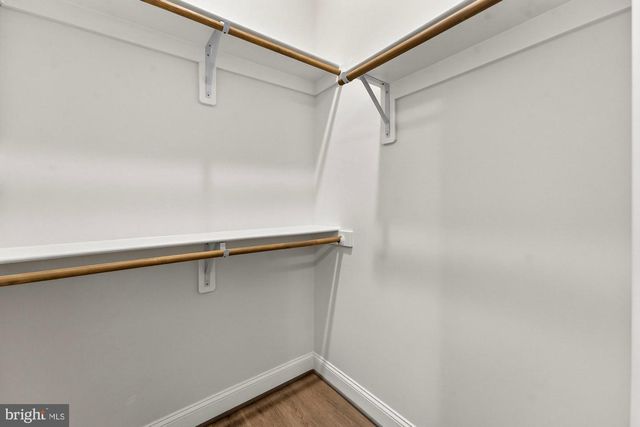 1711 DREWLAINE DR, Vienna, VA 22182