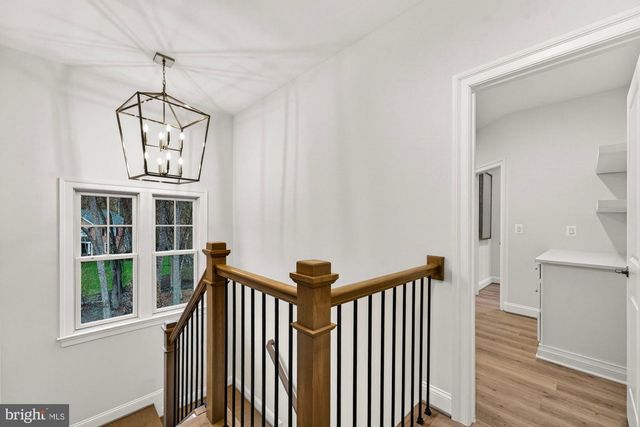 1711 DREWLAINE DR, Vienna, VA 22182