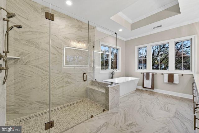 1711 DREWLAINE DR, Vienna, VA 22182