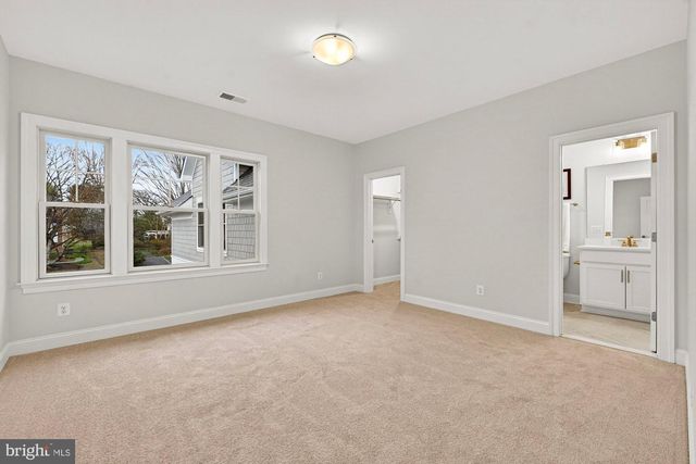 1711 DREWLAINE DR, Vienna, VA 22182