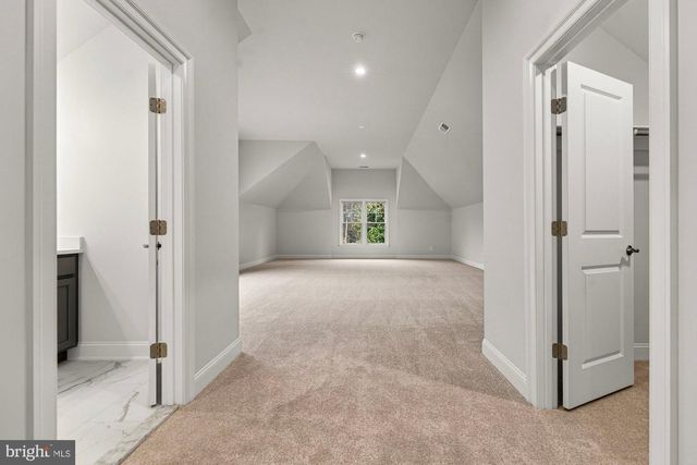 1711 DREWLAINE DR, Vienna, VA 22182